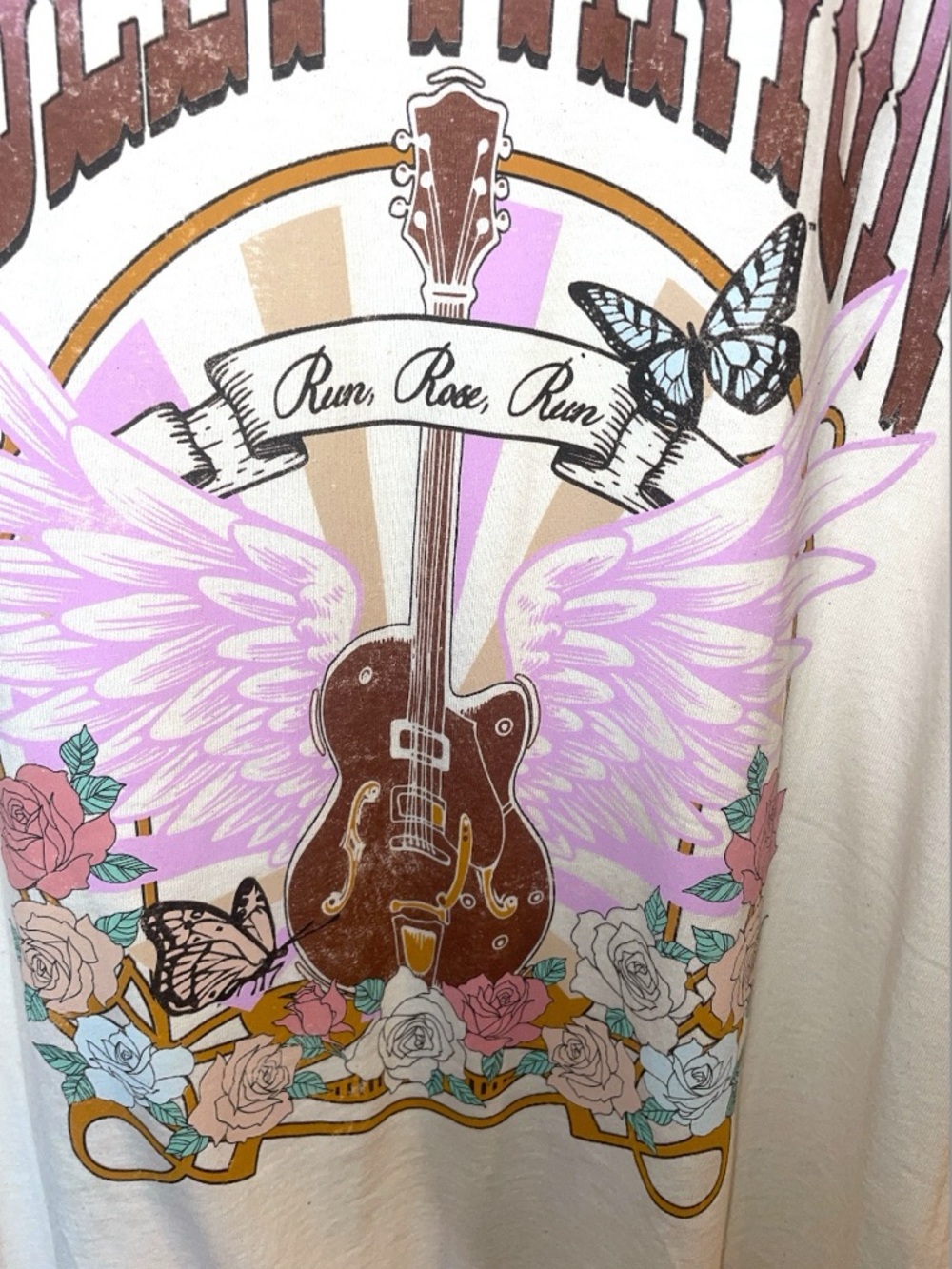 Dolly Parton Graphic Tee Run Rose Run Goodie Two Sleeves NWT - Picture 3 of 5